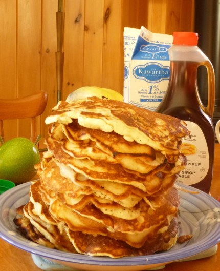 Pancakes und Maple Syrup